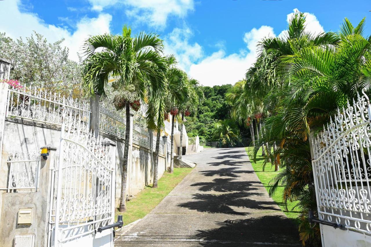 Villa D Ennry Pointe-Noire Buitenkant foto
