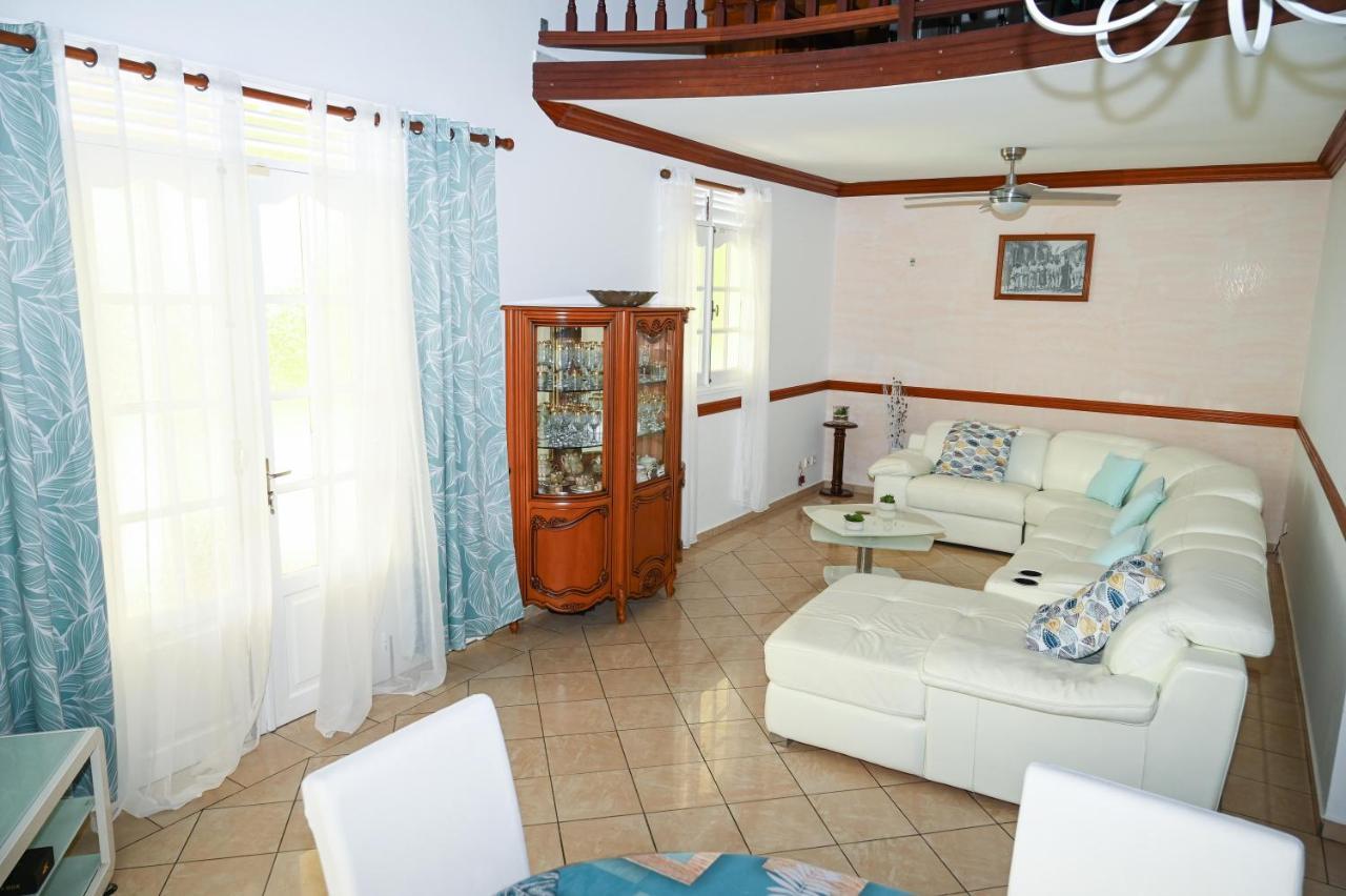 Villa D Ennry Pointe-Noire Buitenkant foto