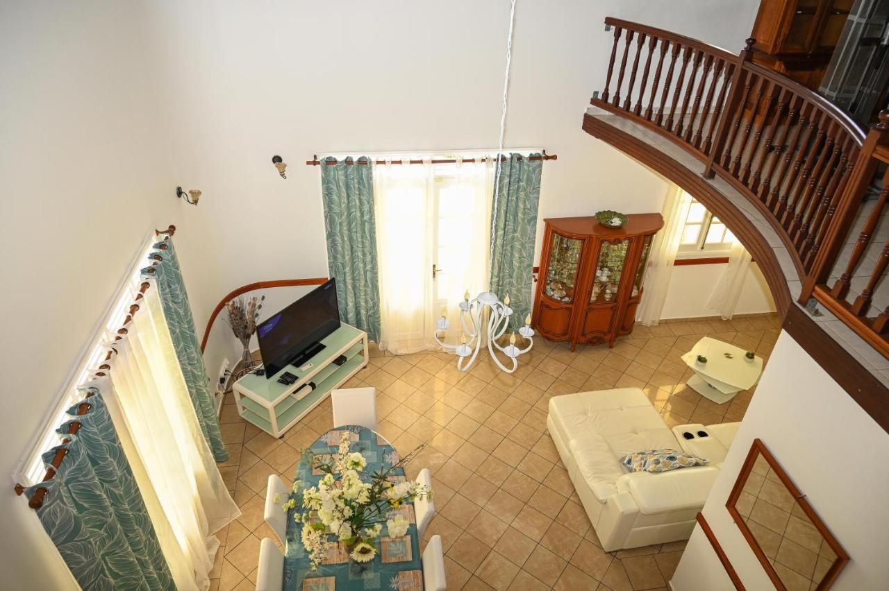 Villa D Ennry Pointe-Noire Buitenkant foto